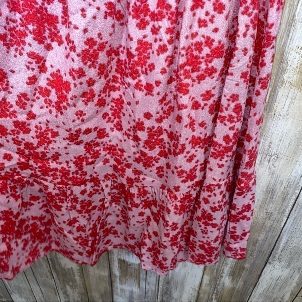 NWT Cupcakes & Cashmere Floral Puff Sleeve Smocked Waist Dress - Picture 4 of 5